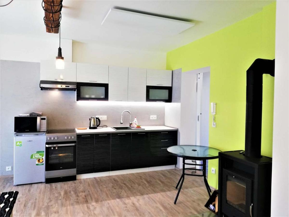 Apartmany Pod Capy, Nasavrky Dış mekan fotoğraf