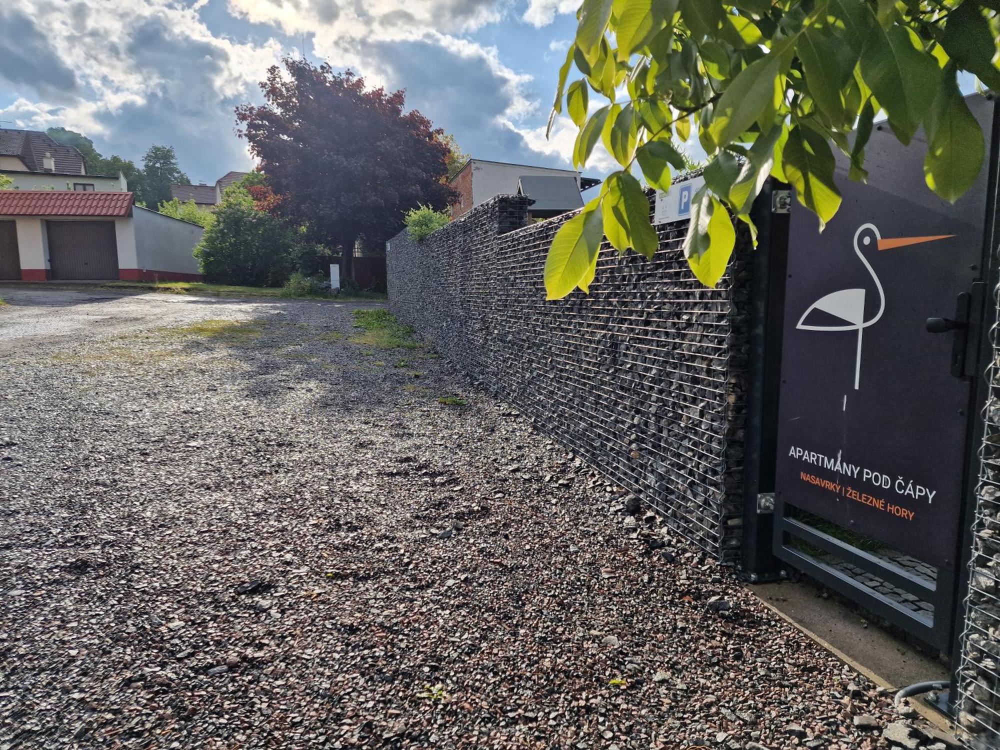 Apartmany Pod Capy, Nasavrky Dış mekan fotoğraf